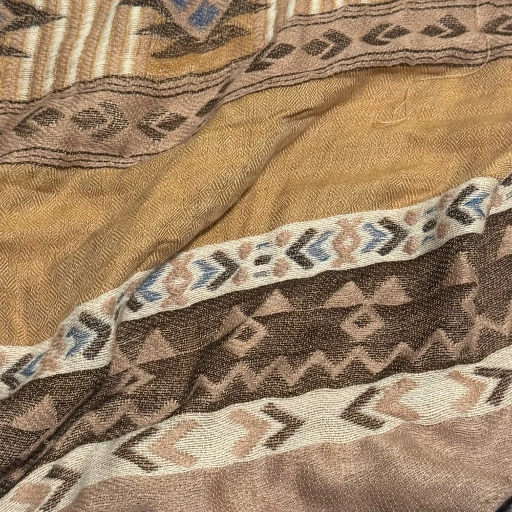 Bohemian Patterned Scarf Band New